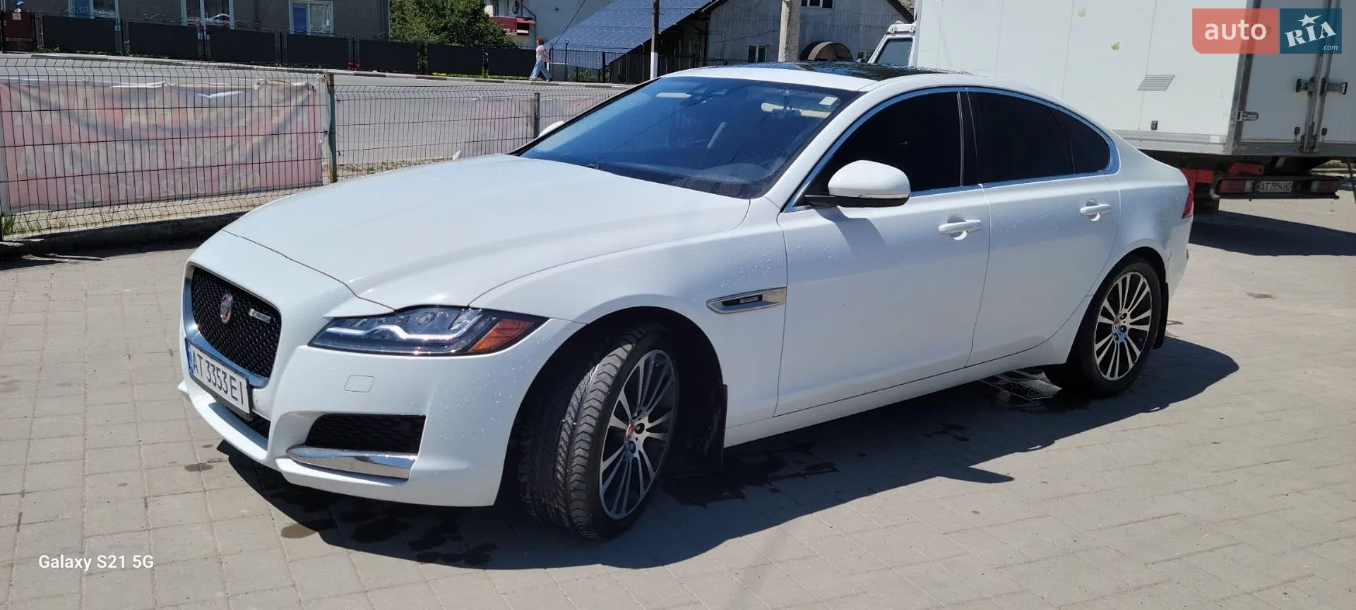 2018 Jaguar XF - мініатюра 4