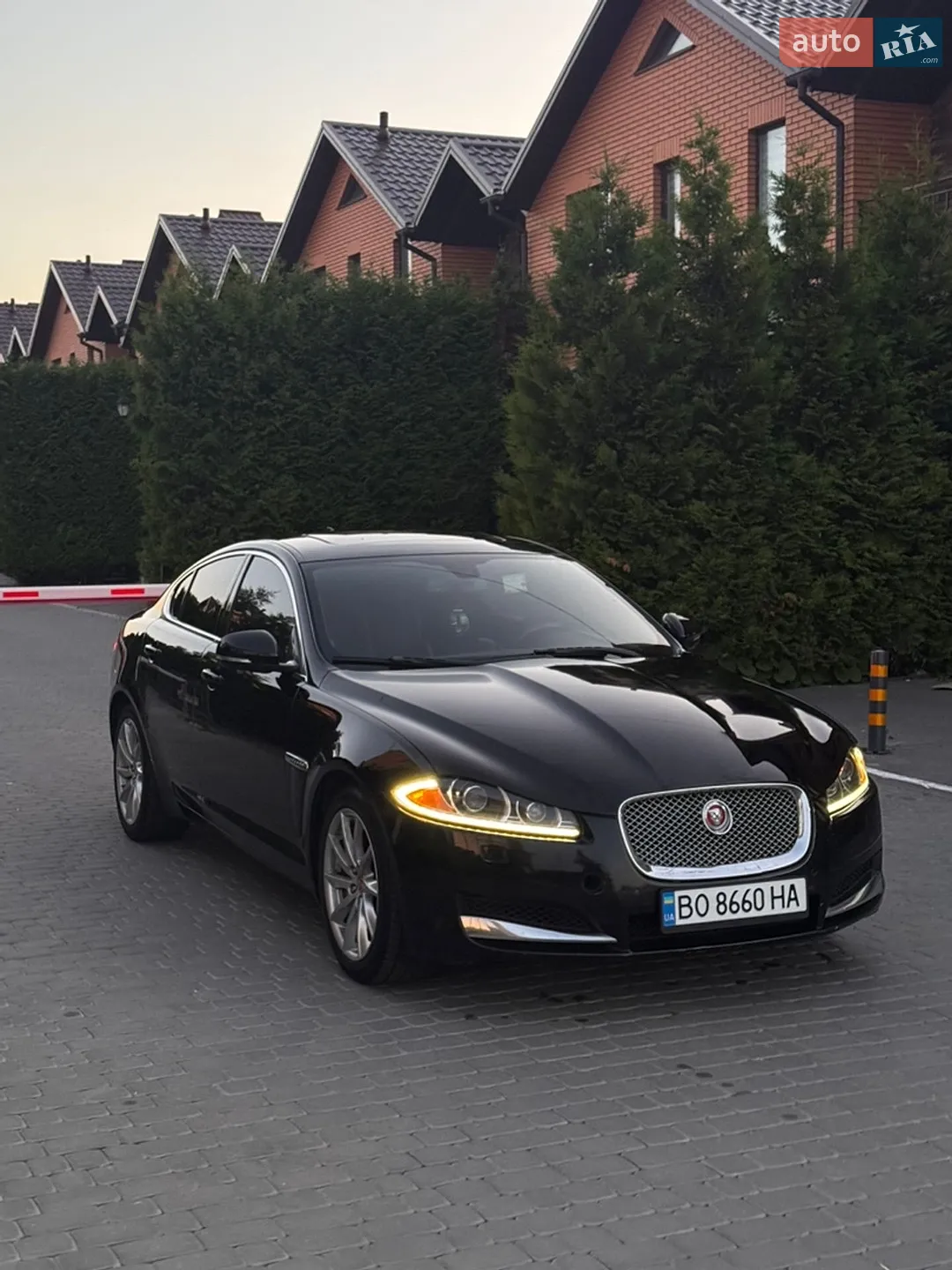 2013 Jaguar XF - мініатюра 5