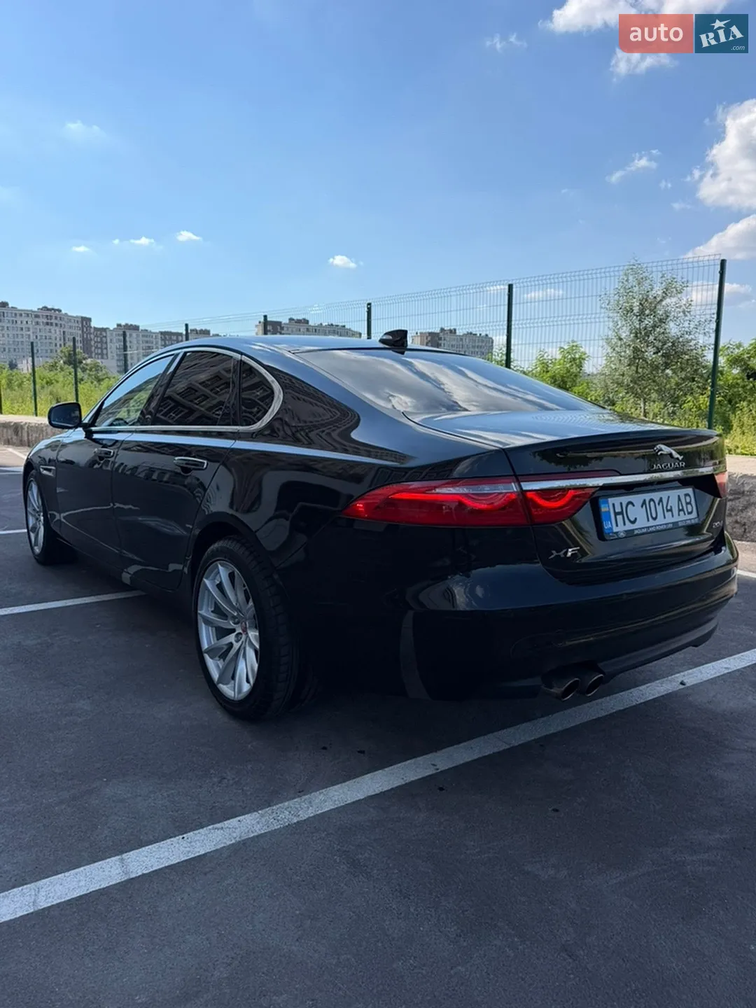2016 Jaguar XF - мініатюра 4