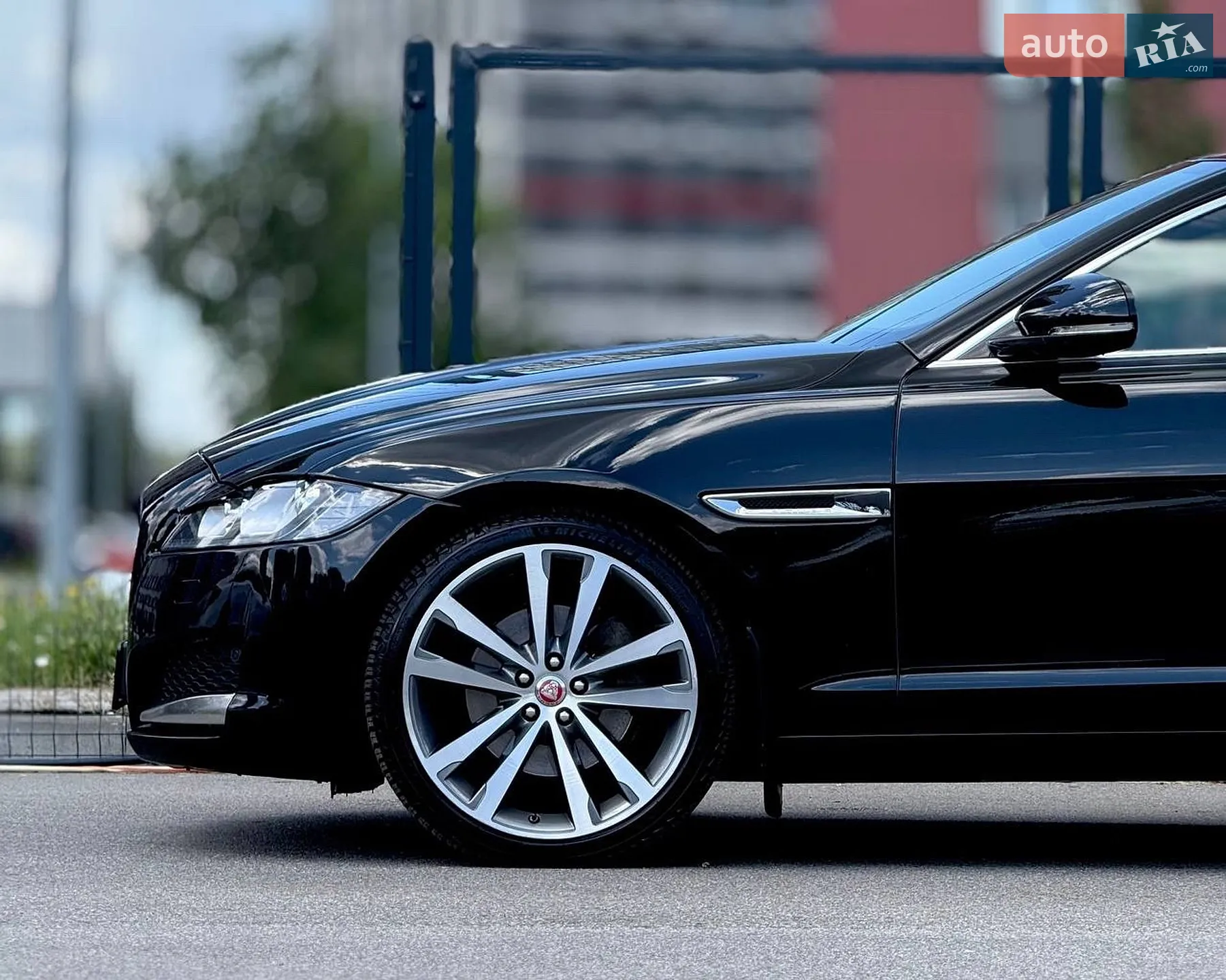 2016 Jaguar XF - мініатюра 13