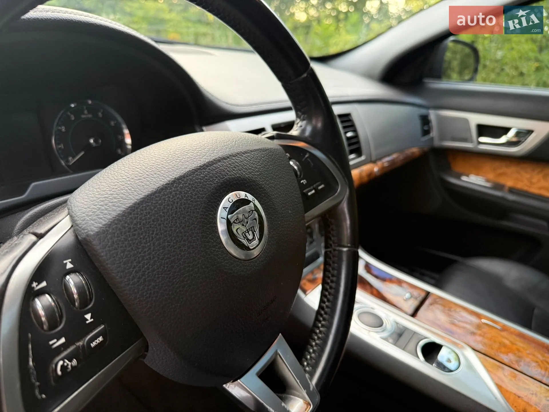 2012 Jaguar XF - мініатюра 19