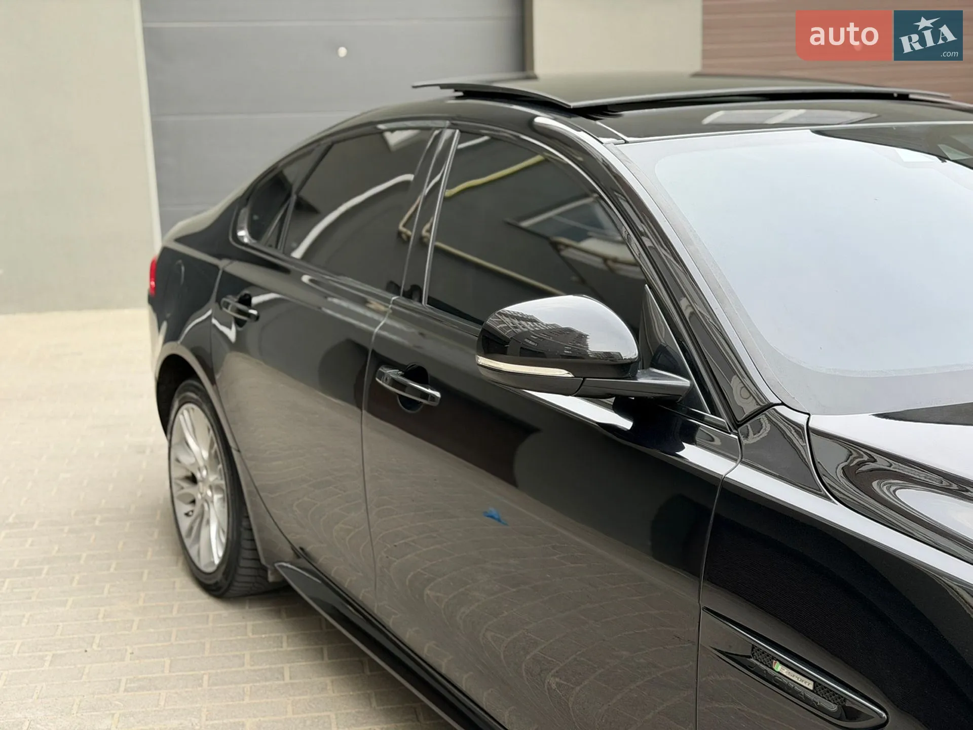 2016 Jaguar XF - мініатюра 29