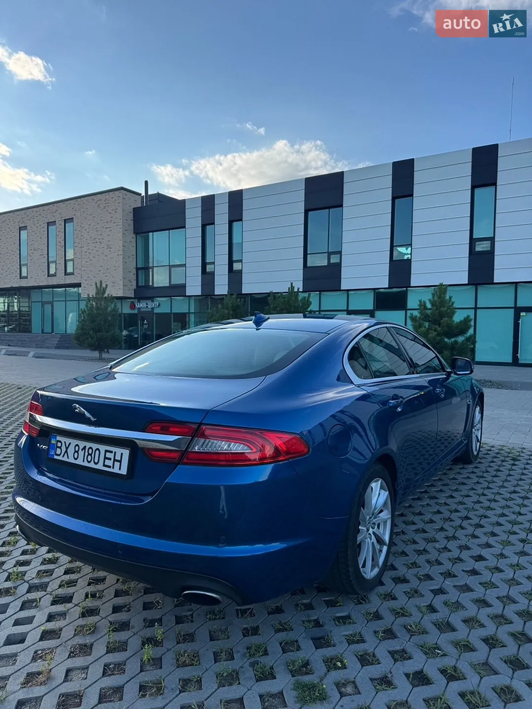 2013 Jaguar XF - мініатюра 3