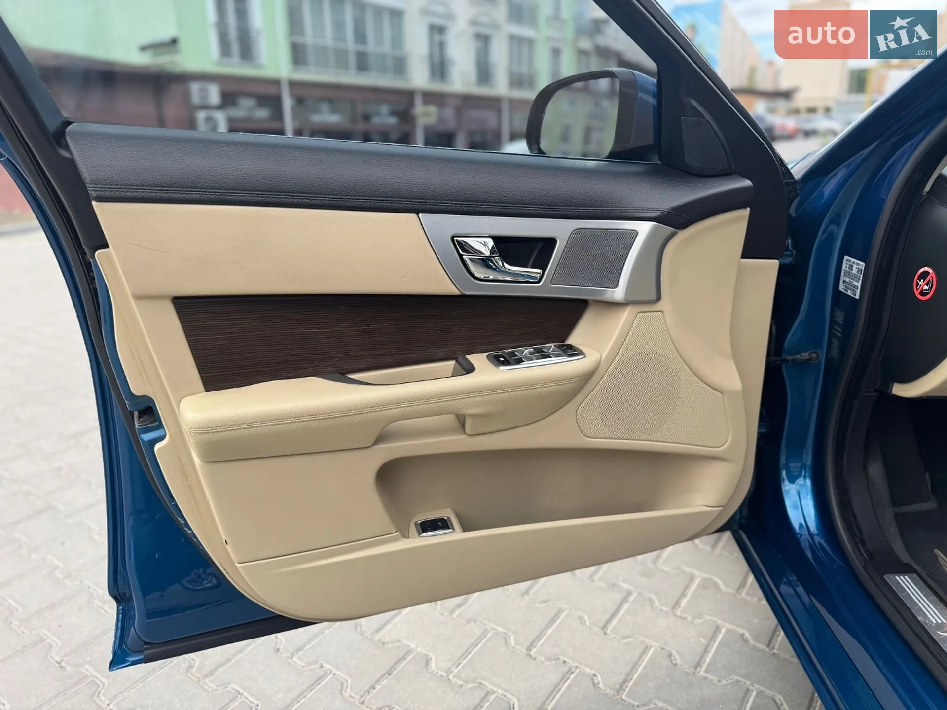 2013 Jaguar XF - мініатюра 12