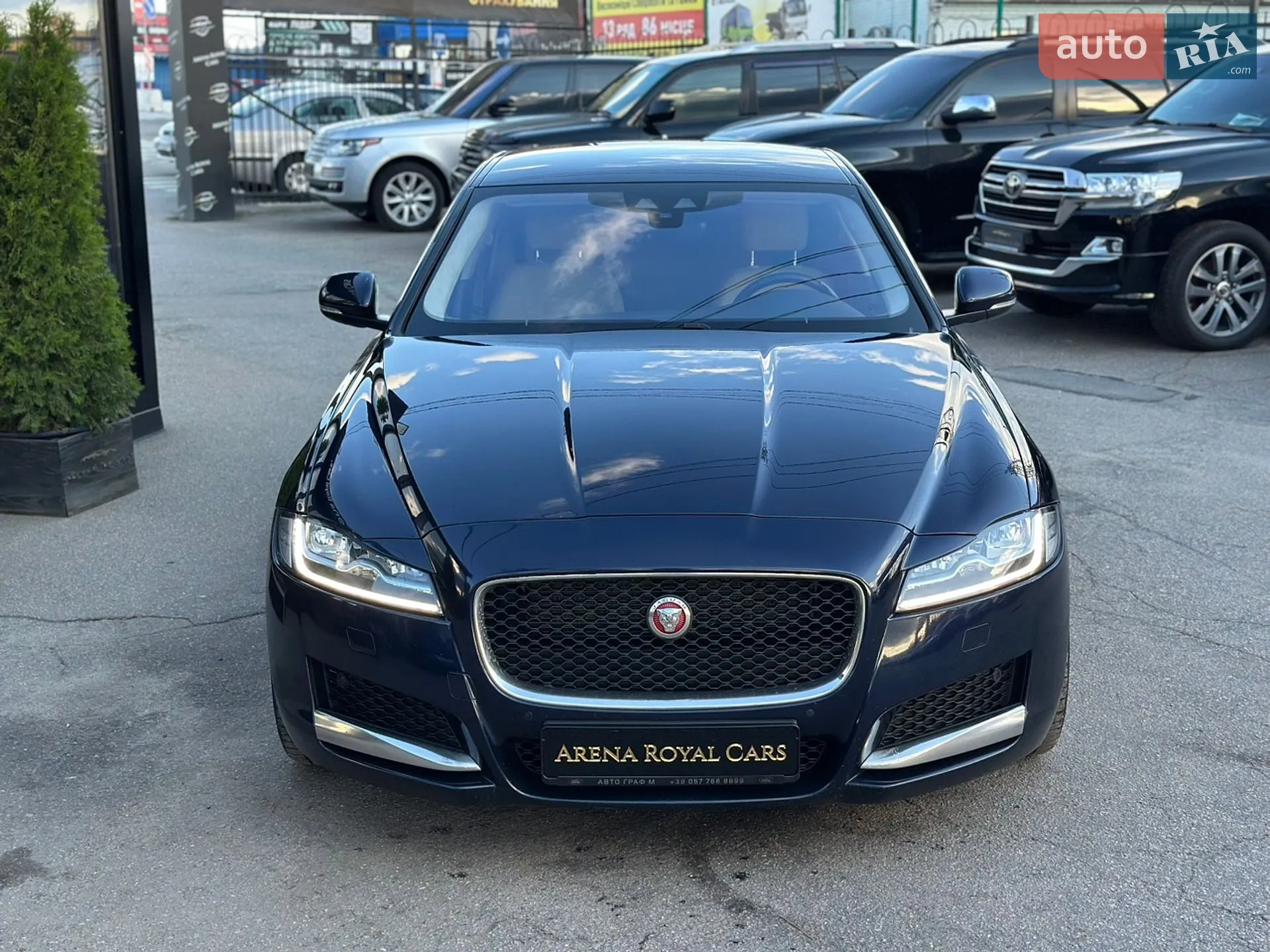2020 Jaguar XF - мініатюра 8