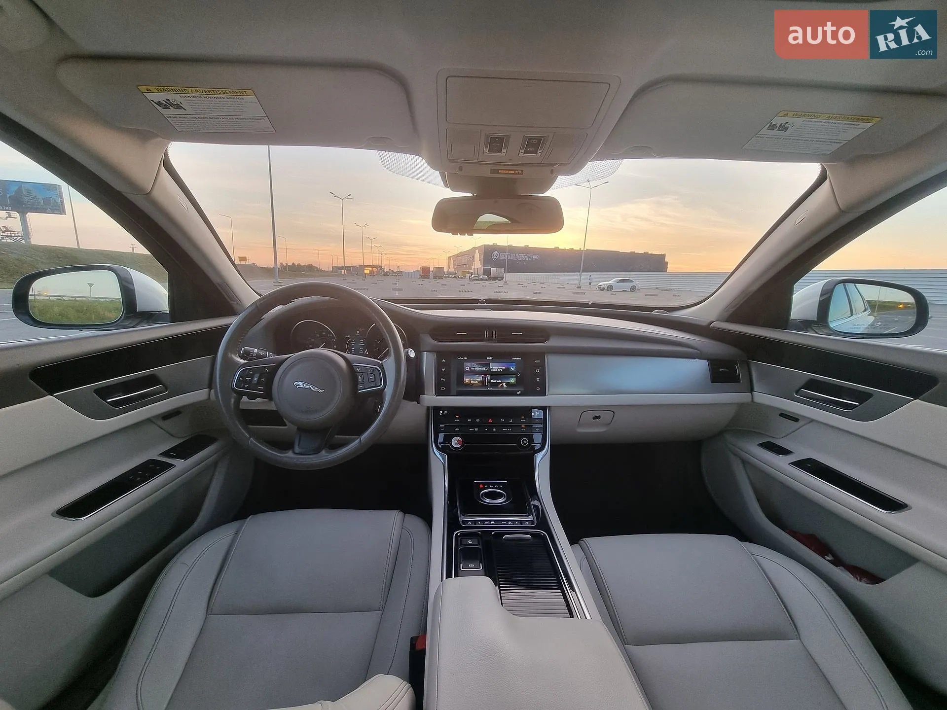 2016 Jaguar XF - мініатюра 9
