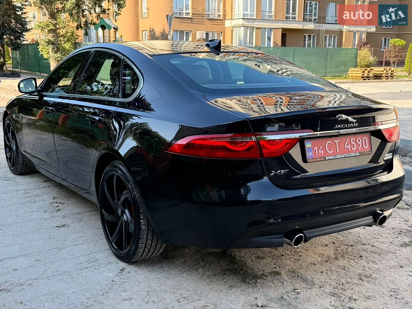 2016 Jaguar XF - мініатюра 4
