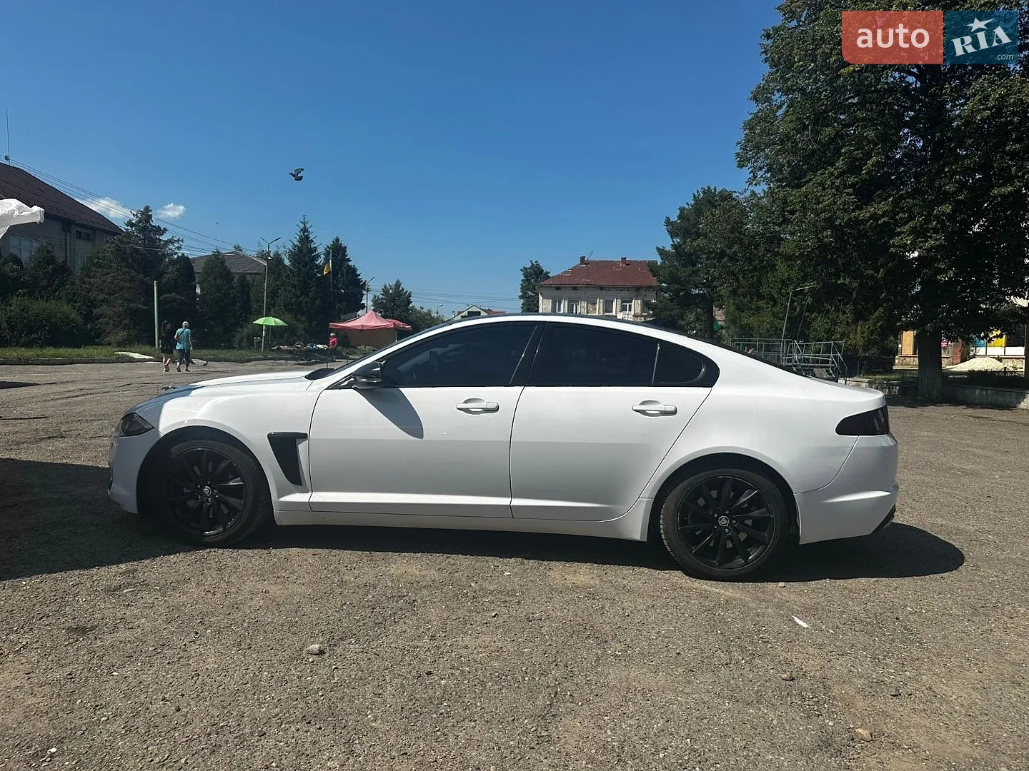 2013 Jaguar XF - мініатюра 17