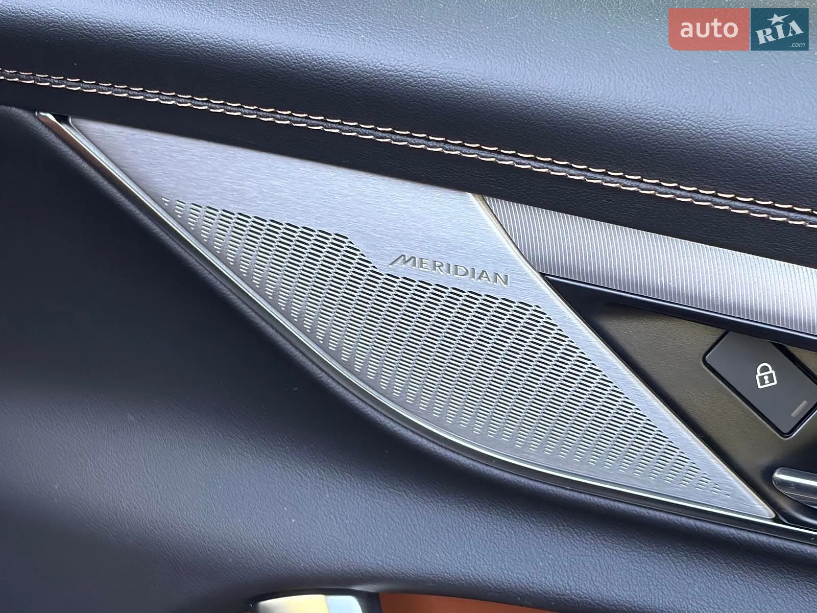 2023 Jaguar XF - мініатюра 31