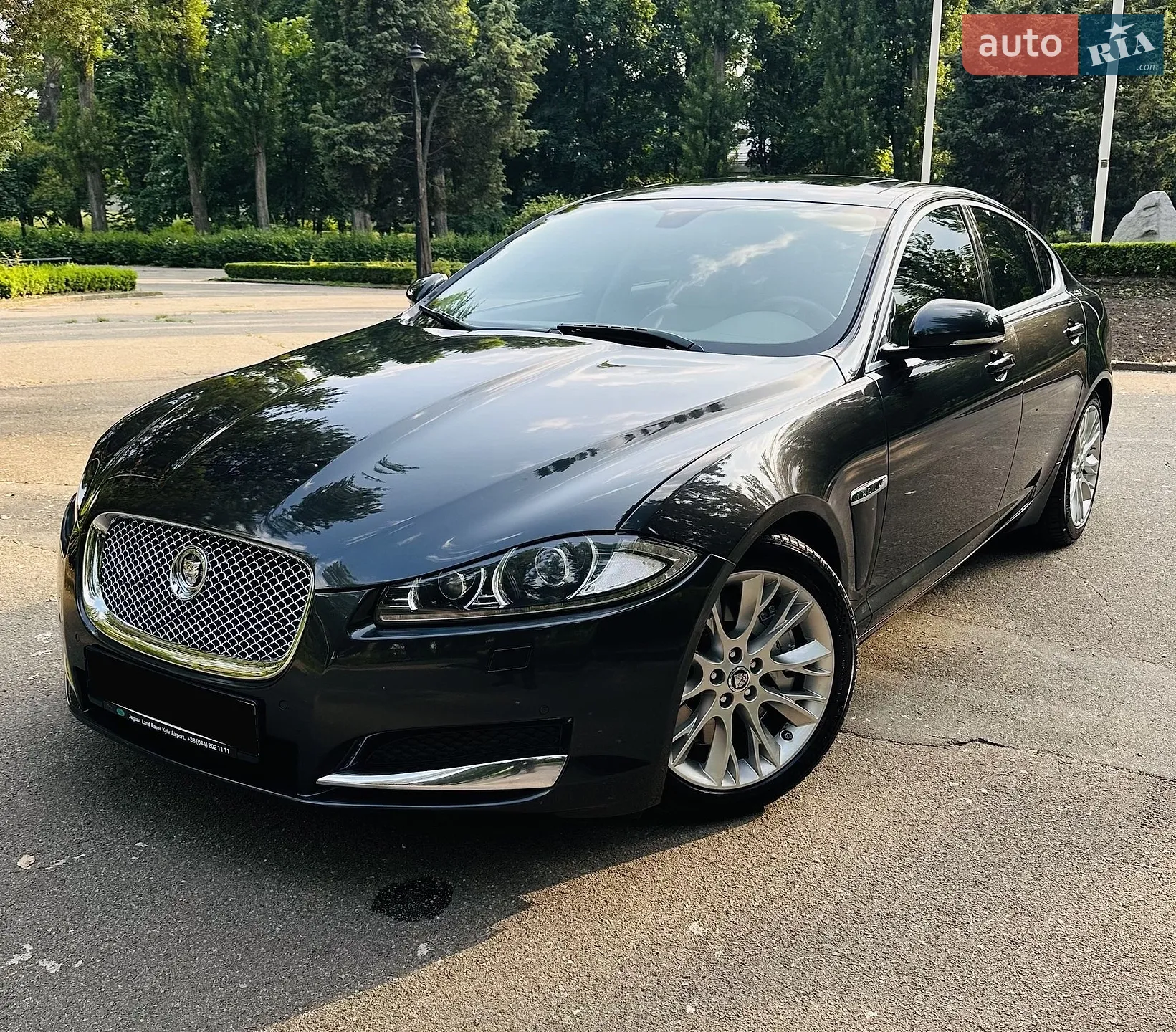 2012 Jaguar XF - фото 1