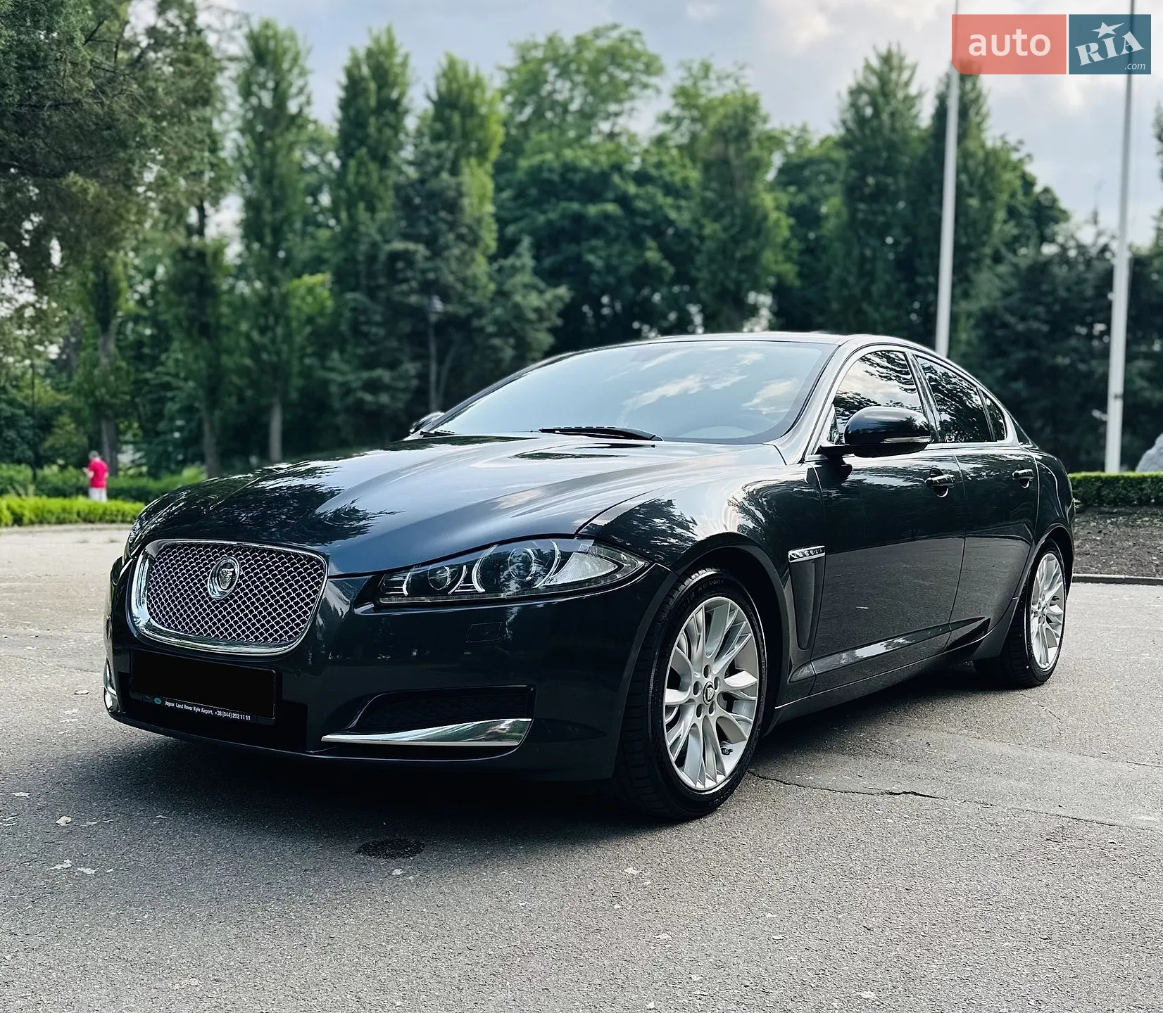 2012 Jaguar XF - мініатюра 6