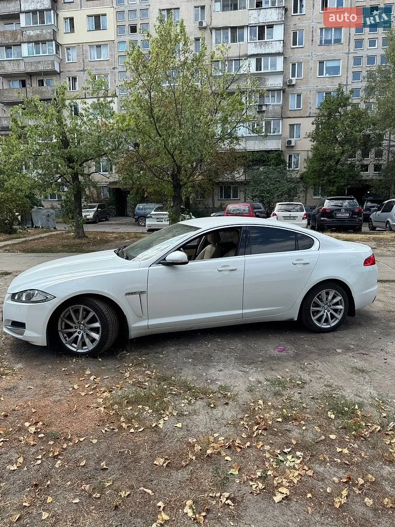 2013 Jaguar XF - мініатюра 9