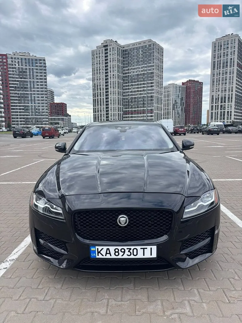 2016 Jaguar XF - мініатюра 2