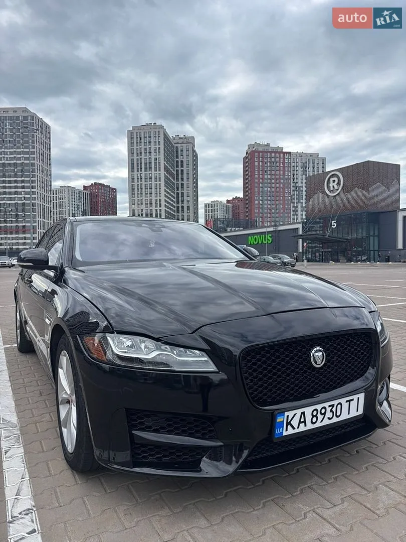 2016 Jaguar XF - фото 1