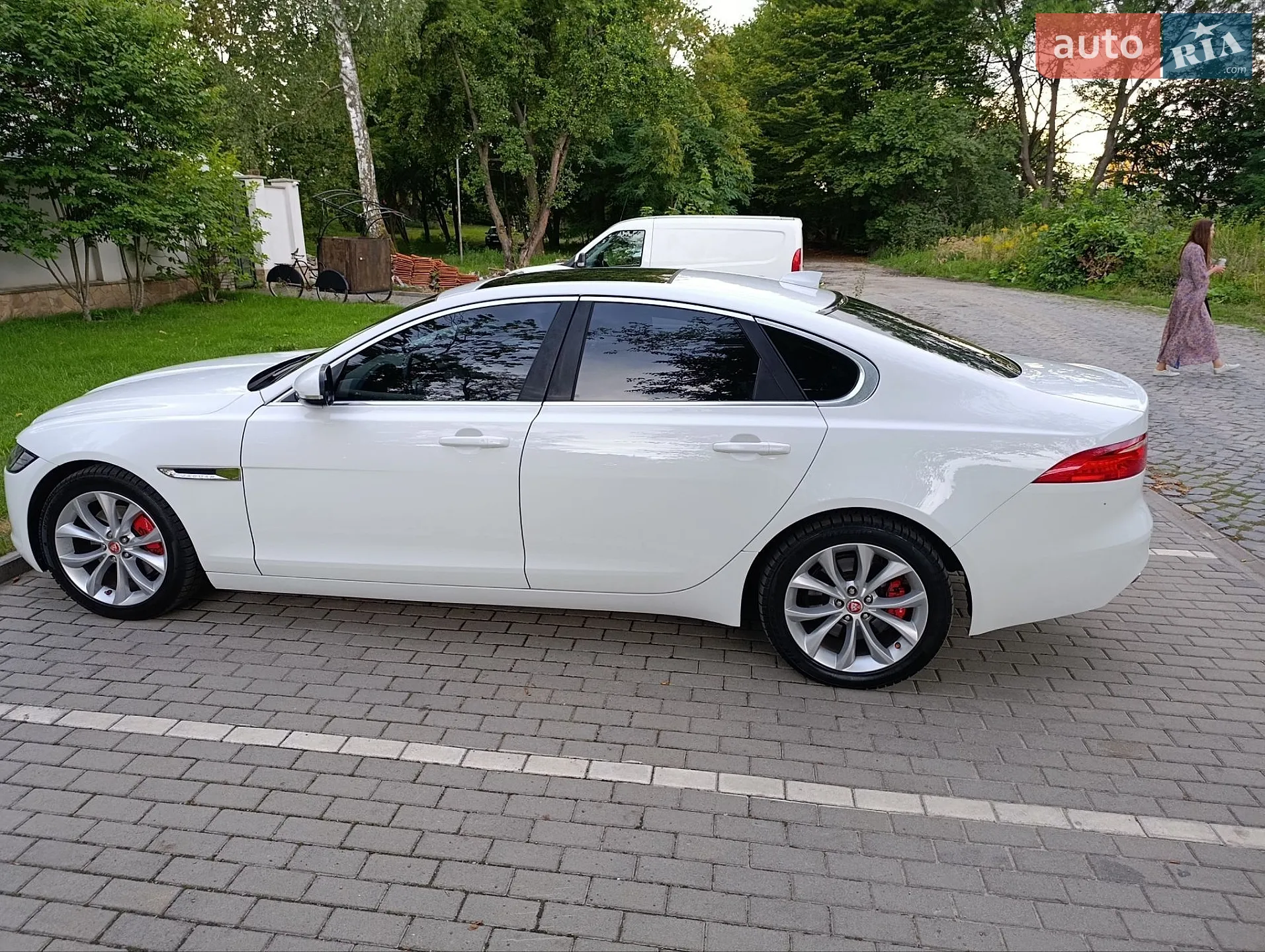 2017 Jaguar XF - мініатюра 9