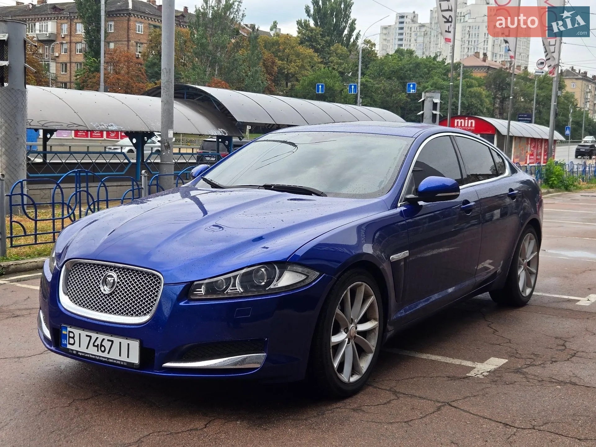 2015 Jaguar XF - мініатюра 2