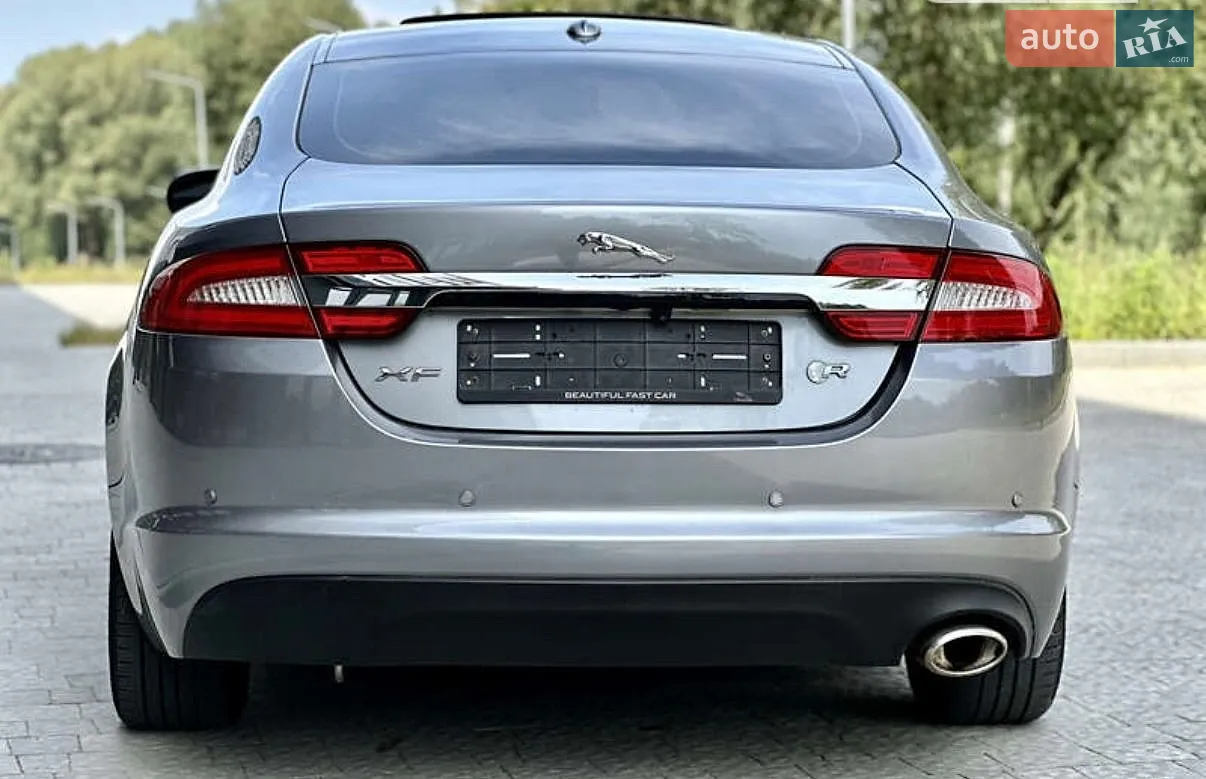 2012 Jaguar XF - мініатюра 6