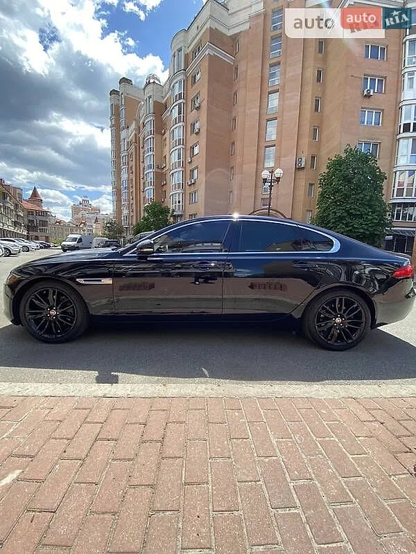 2016 Jaguar XF - мініатюра 8