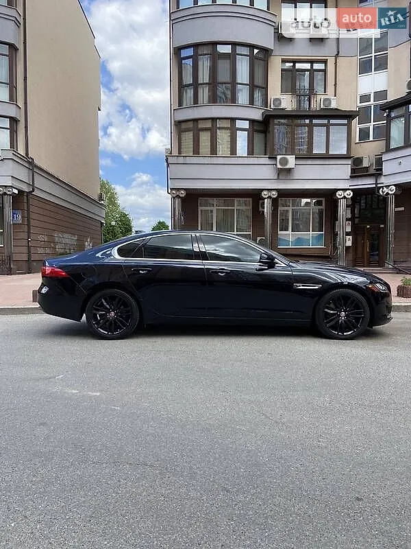 2016 Jaguar XF - мініатюра 11