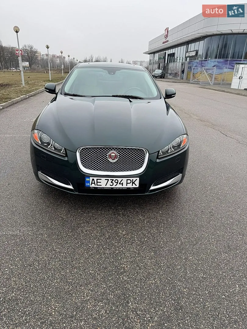 2015 Jaguar XF - мініатюра 2
