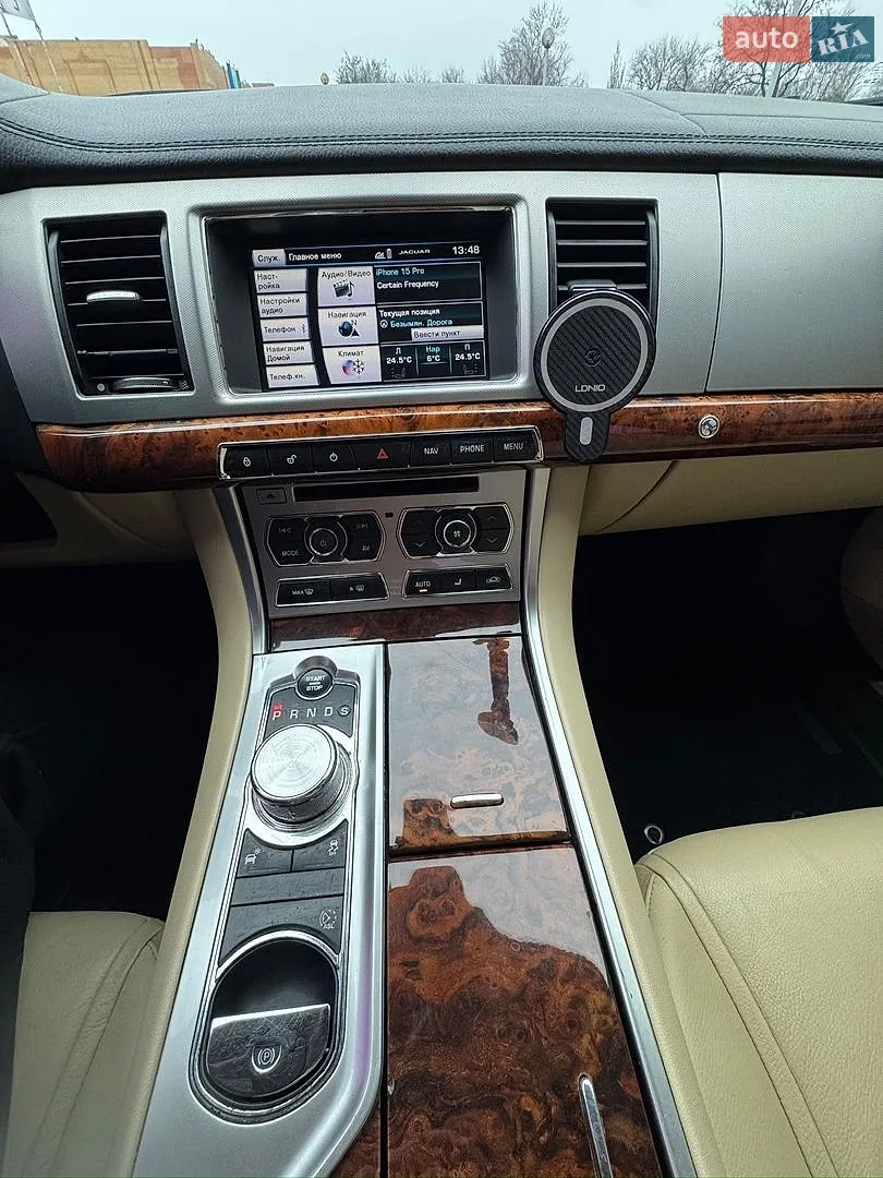 2015 Jaguar XF - мініатюра 15