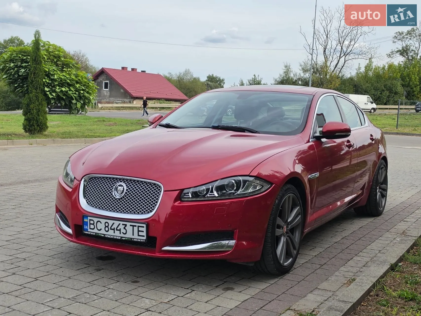 2013 Jaguar XF - мініатюра 4