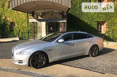 Седан Jaguar XJ 2013 в Львове