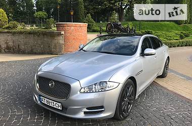 Седан Jaguar XJ 2013 в Львове