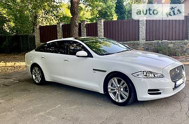 Седан Jaguar XJ 2015 в Киеве