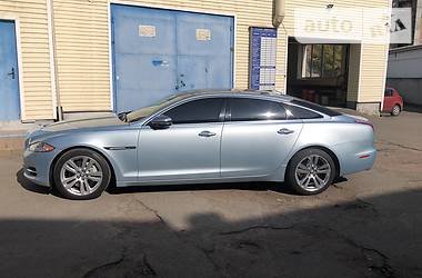 Седан Jaguar XJ 2013 в Киеве