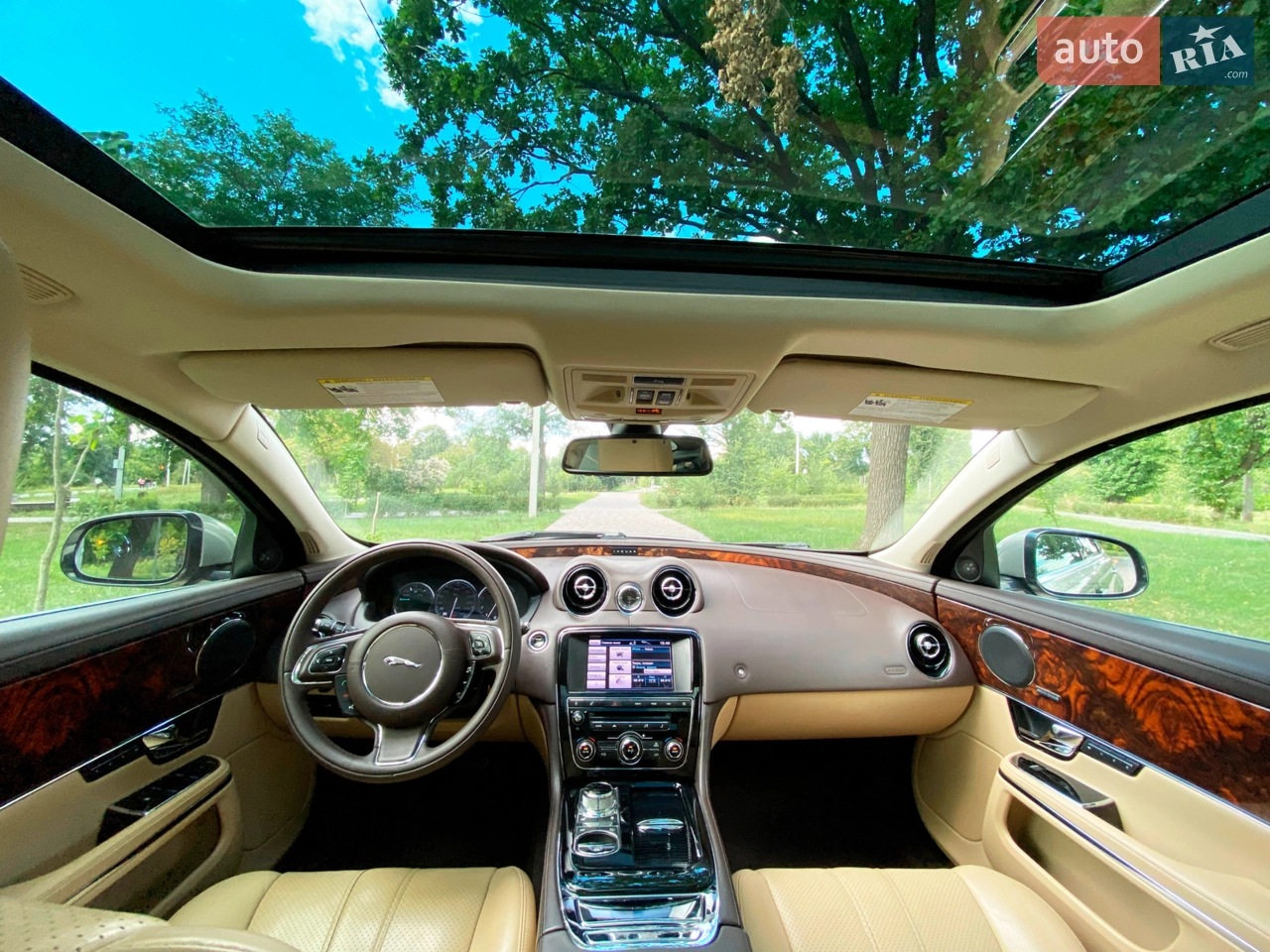 2013 Jaguar XJ - мініатюра 8