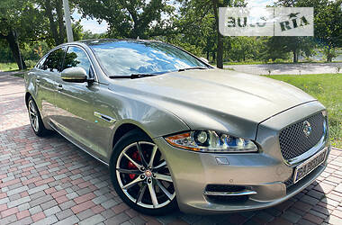 Седан Jaguar XJ 2013 в Кропивницком