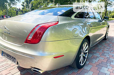 Седан Jaguar XJ 2013 в Кропивницком