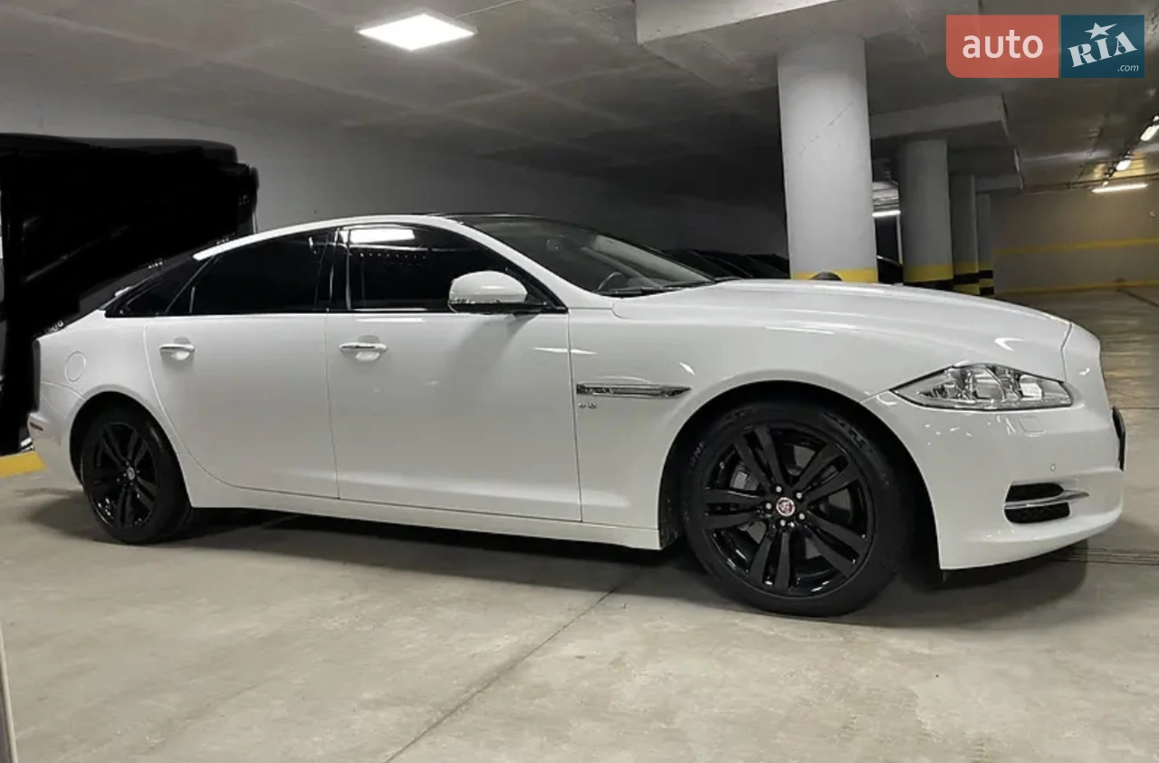 2010 Jaguar XJ - мініатюра 51