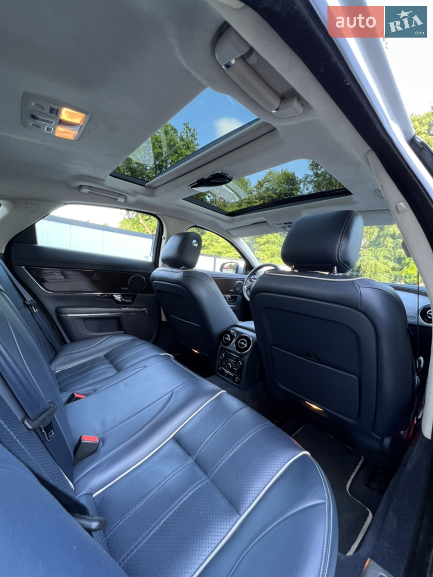 2013 Jaguar XJ - мініатюра 15