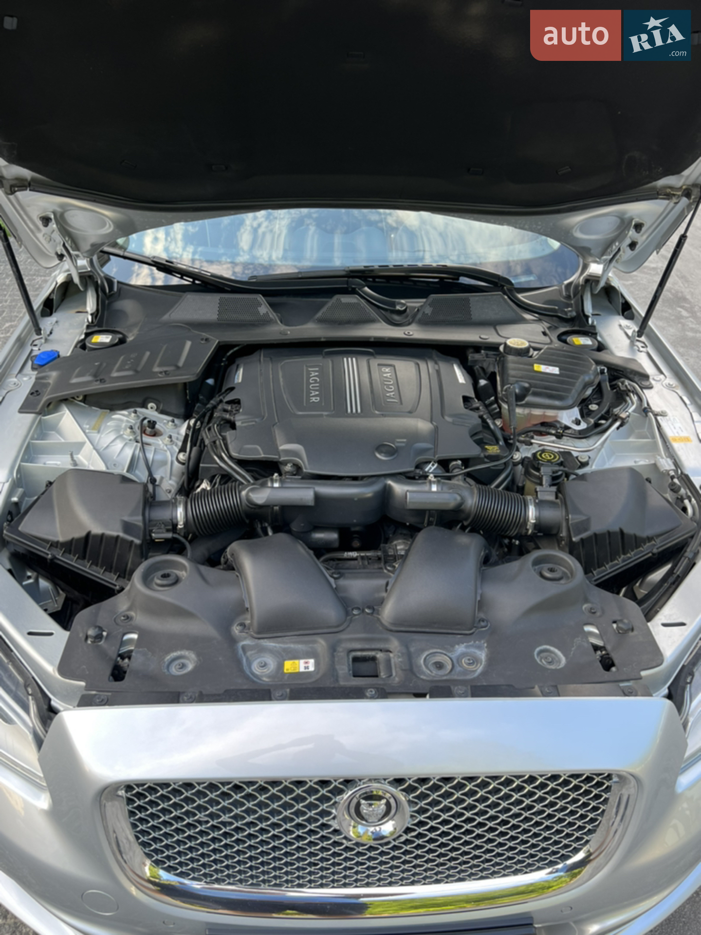 2013 Jaguar XJ - мініатюра 34