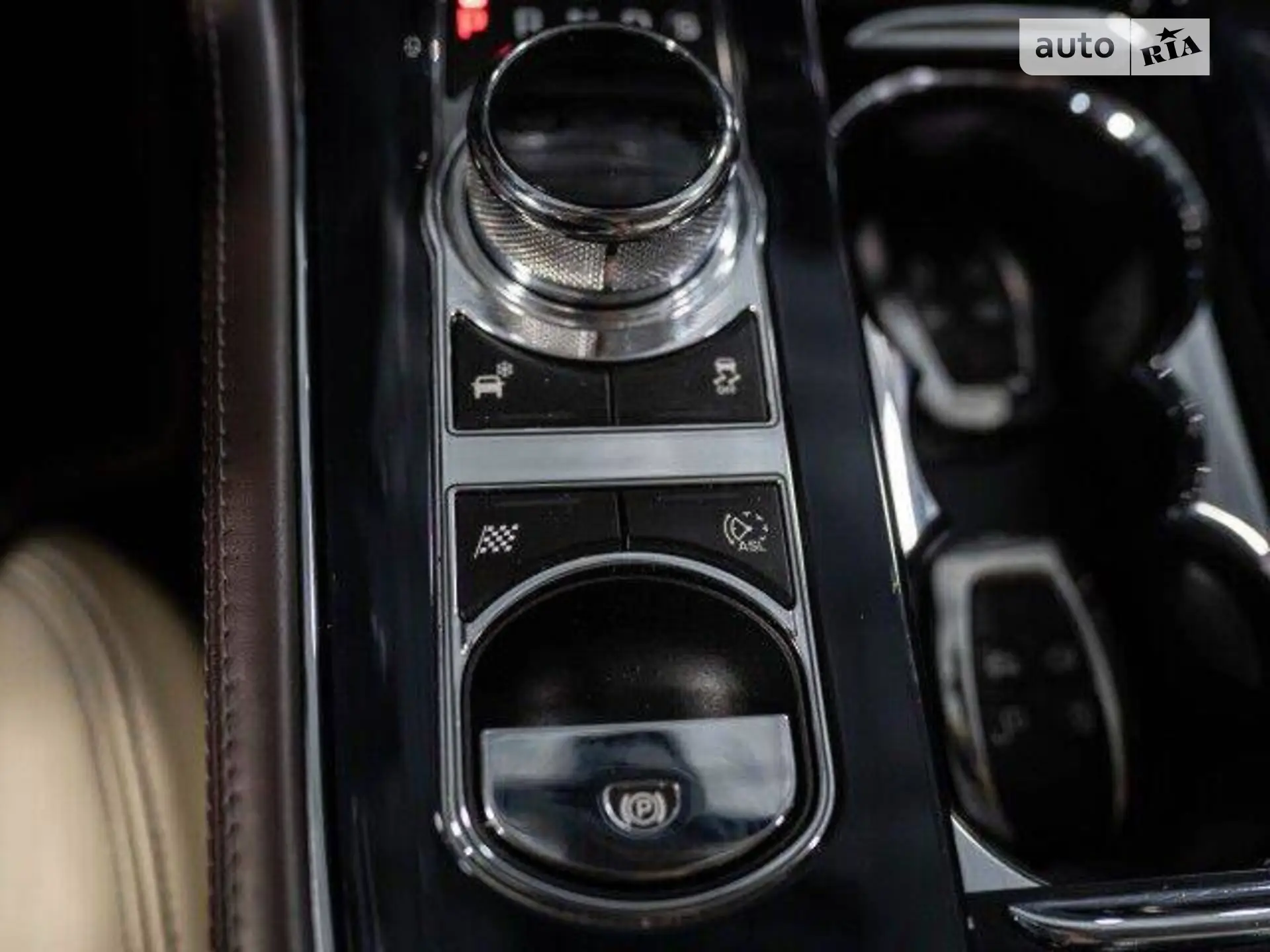2011 Jaguar XJ - мініатюра 14