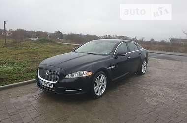 Седан Jaguar XJ 2013 в 