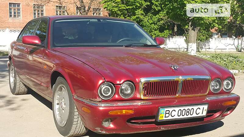 Седан Jaguar XJ 1996 в Харькове