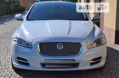 Седан Jaguar XJ 2015 в Запорожье