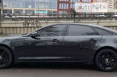 Седан Jaguar XJ 2013 в Києві
