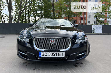 Седан Jaguar XJ 2014 в Тернополе