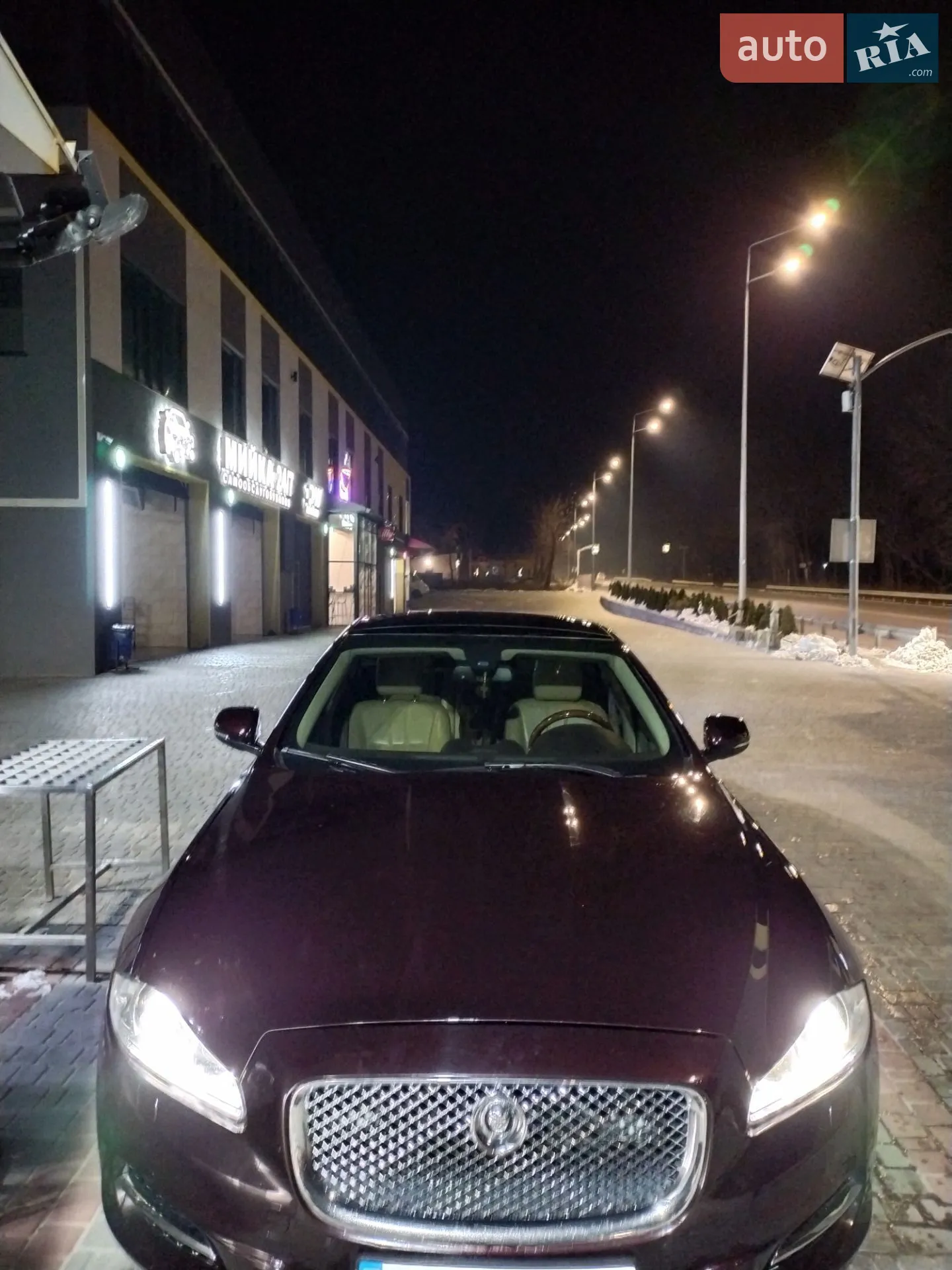 2011 Jaguar XJ - мініатюра 54