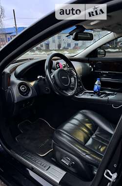 Седан Jaguar XJ 2014 в Києві