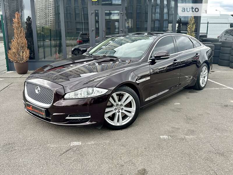 Седан Jaguar XJ 2011 в Києві