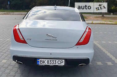 Седан Jaguar XJ 2015 в Рівному