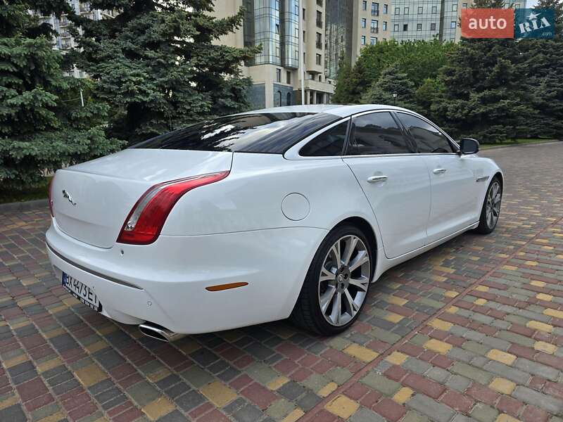 Седан Jaguar XJ 2011 в Одессе