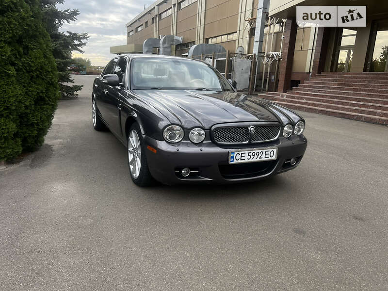 Седан Jaguar XJ 2008 в Киеве