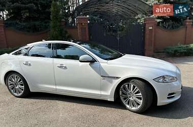 Седан Jaguar XJ 2013 в Киеве