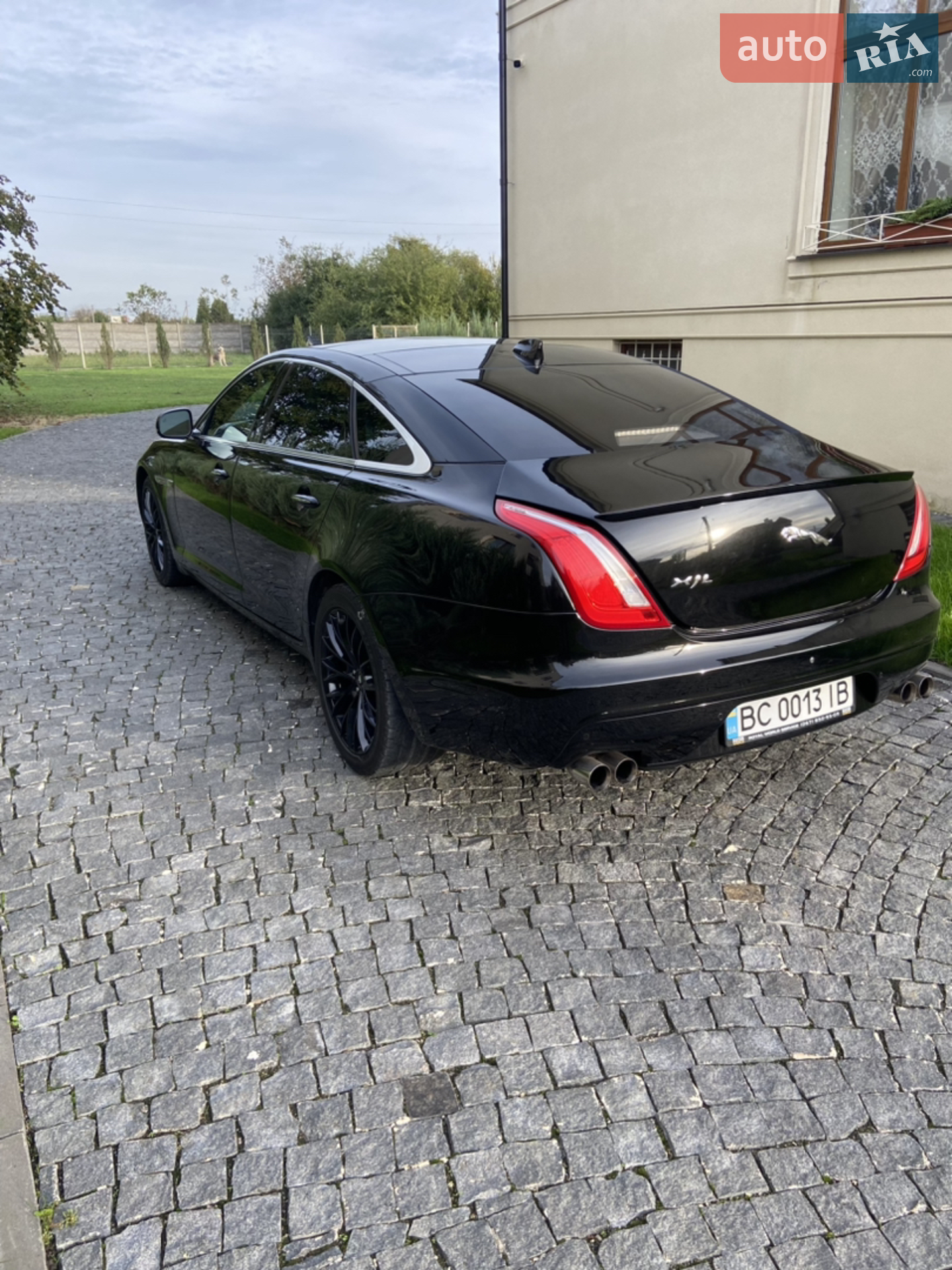 2016 Jaguar XJ - мініатюра 15